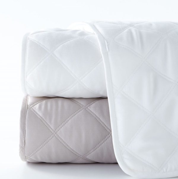 Quilted Silken Solid by Pine Cone Hill