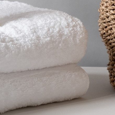 Super Pile Bath Towels by Abyss