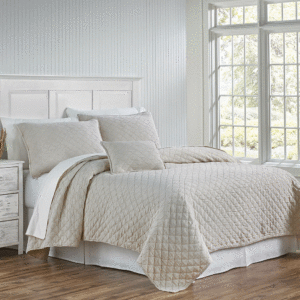 Louisa Coverlet by Traditions Linens Louisa Coverlet by Traditions Linens